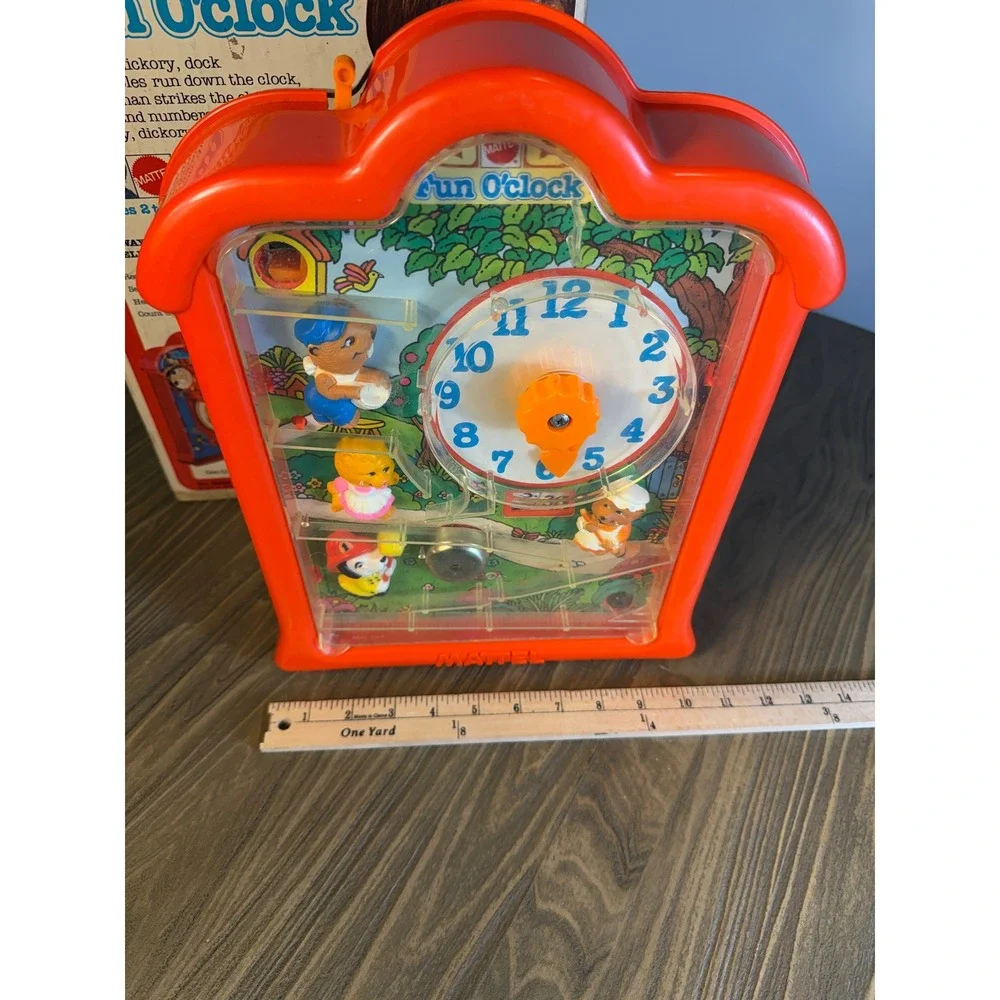 Vintage 1976 Mattel Fun O'clock Preschool Educational Marble Toy Red No. 9832